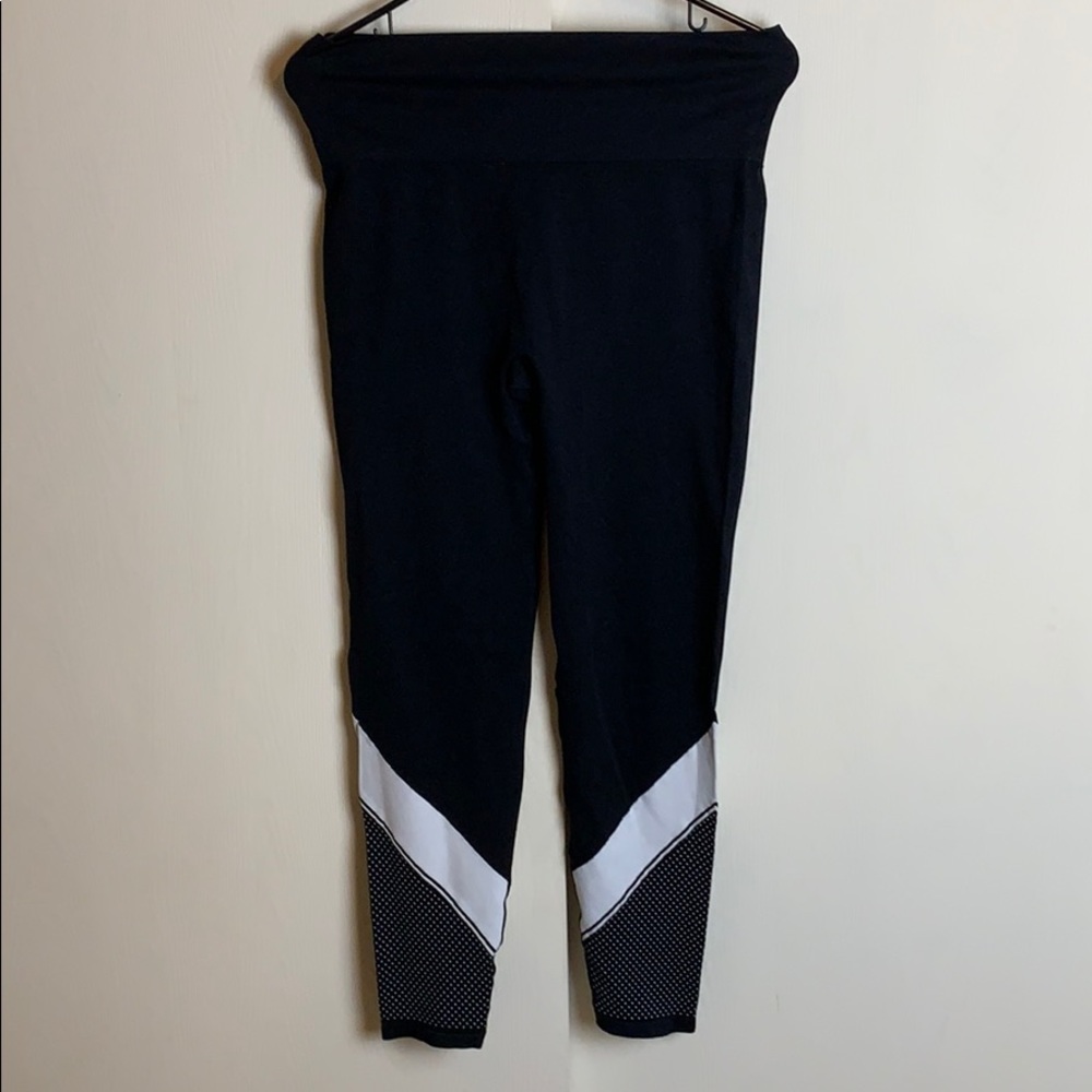 VS PINK COOL & CONFY LEGGINGS